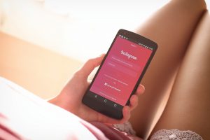 instagram 3 300x200 - Ganhar dinheiro pelo celular com curso Negócio Mobile.