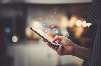 Toda marca que quer crescer e fazer vendas precisa ter um social media.