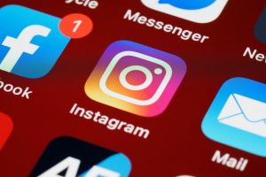 vender pelos stories do instagram 300x200 - 4 Stories no Instagram que VENDEM MUITO como AFILIADO - Como Fazer Venda pelos Stories.